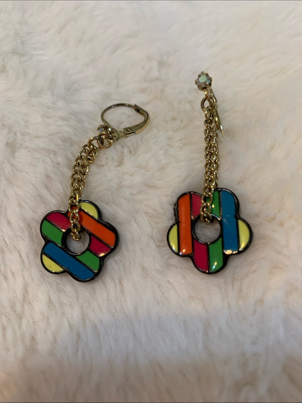 Betsey Johnson 80style Rainbow Stripe Flower gold chain Drop Earrings